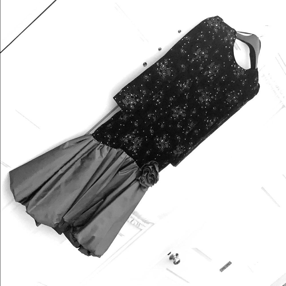 sparkly black dress